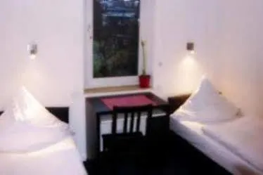 Arcade Hotel & Hostel Hamburg 2*,